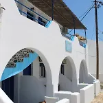 Meltemi Room's And Studios Apartment Anafi