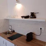 Apartment Meltemi Room's And Studios *