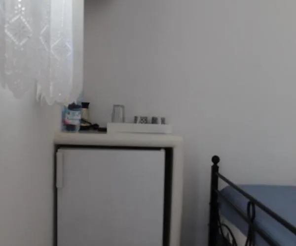 Апартаменты Meltemi And *