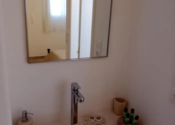 Meltemi And Апартаменты Анафи