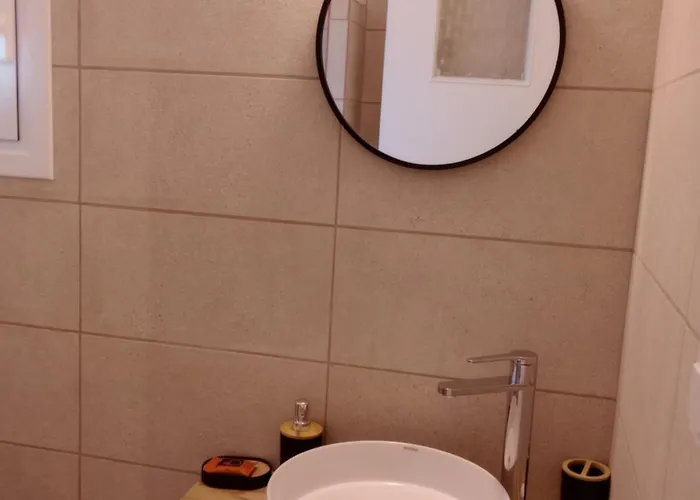 Апартаменты Meltemi And