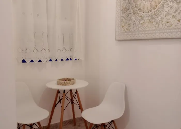 Апартаменты Meltemi And *